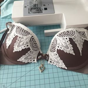 Custom embellishments VS bra
